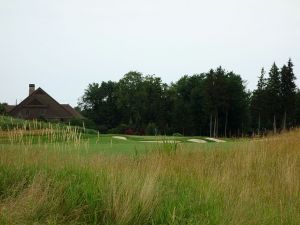 Kaluhyat 18th Fescue